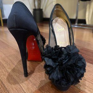 Christian Louboutin Black Crepe Satin/Lace Tsar 140 Pumps Size 39 / 9 US